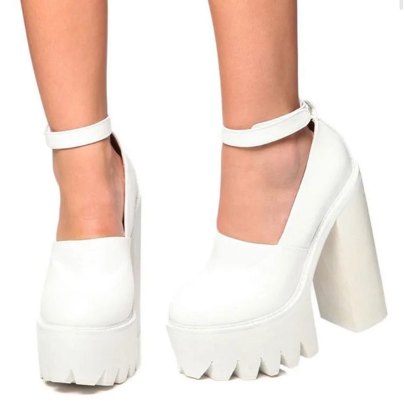 Jeffrey Campbell The Scully Platform Shoes - Picture 1 of 9